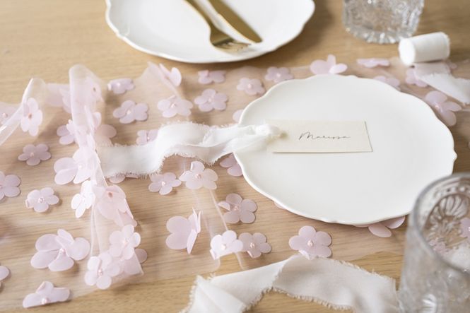 Hovedbilde Bordløper Rosa Blomster